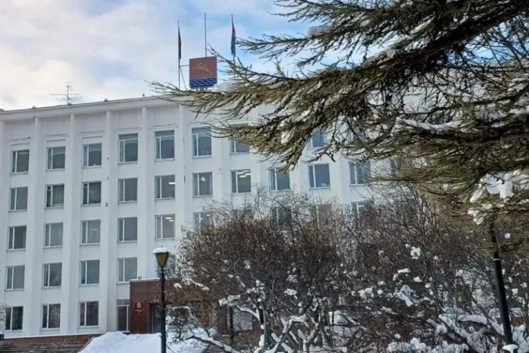 Заместители мэра Магадана проведут приём горожан в ноябре